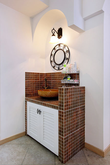 田園地中?；齑铒L格裝修